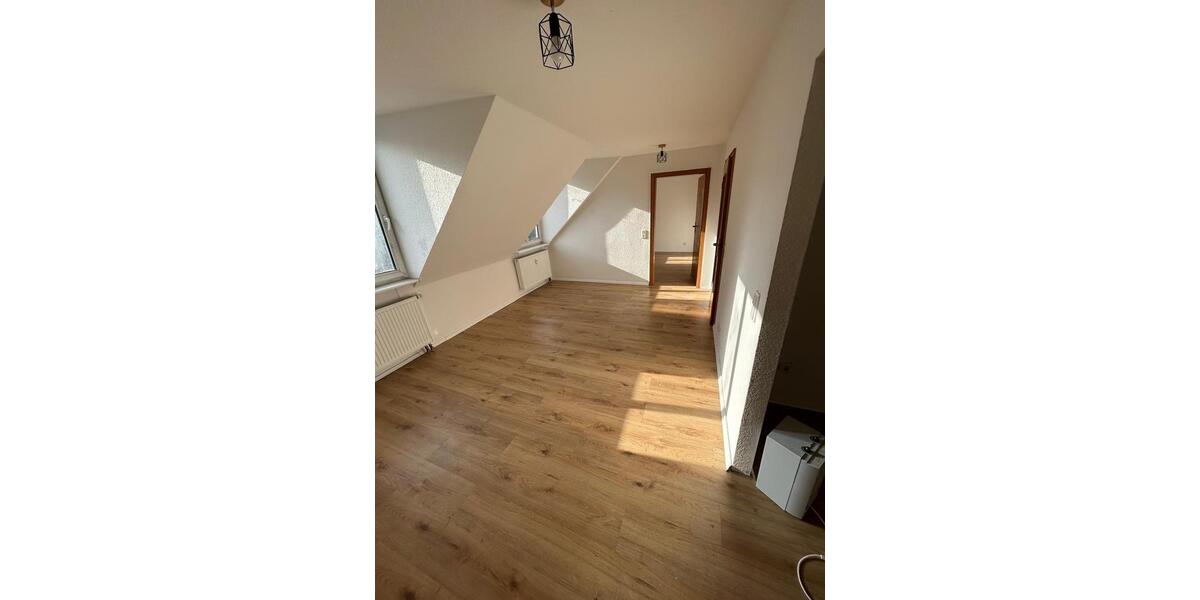 Etagenwohnung Wuppertal Arrenberg - 2 Zimmer, 35 m&sup2;, 380&euro; | Angebot:25542381