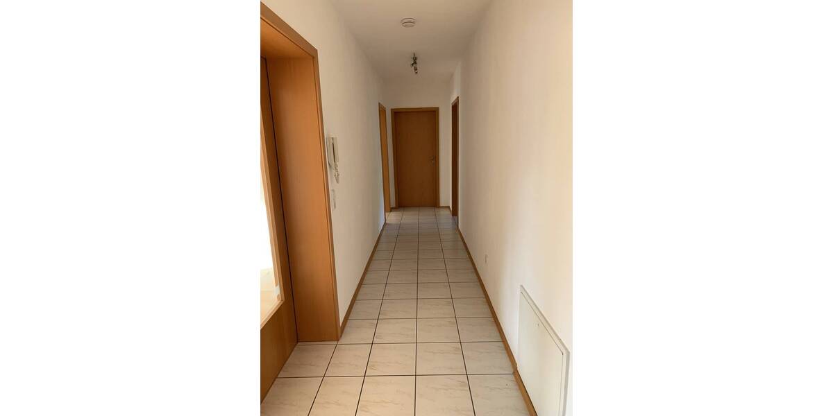 Etagenwohnung Deggendorf - 3 Zimmer, 81 m&sup2;, 850&euro; | Angebot:26474811