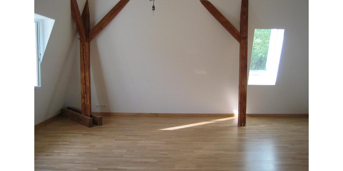 Großzügige, helle 4-Zimmer-Wohnung in Riedenburg 4 zimmer