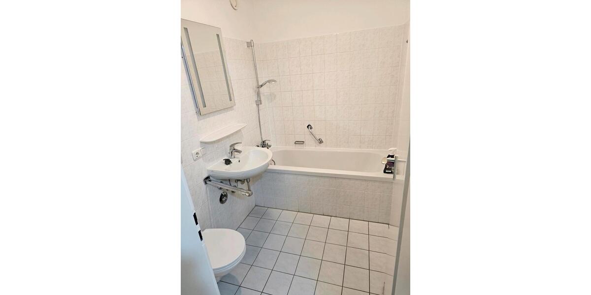 2-Zimmer-Wohnung mit Balkon zu vermieten 2 zimmer