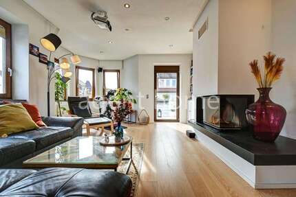 Wohnung zum Mieten in Stuttgart 1.990 € 117 m² 4 zimmer