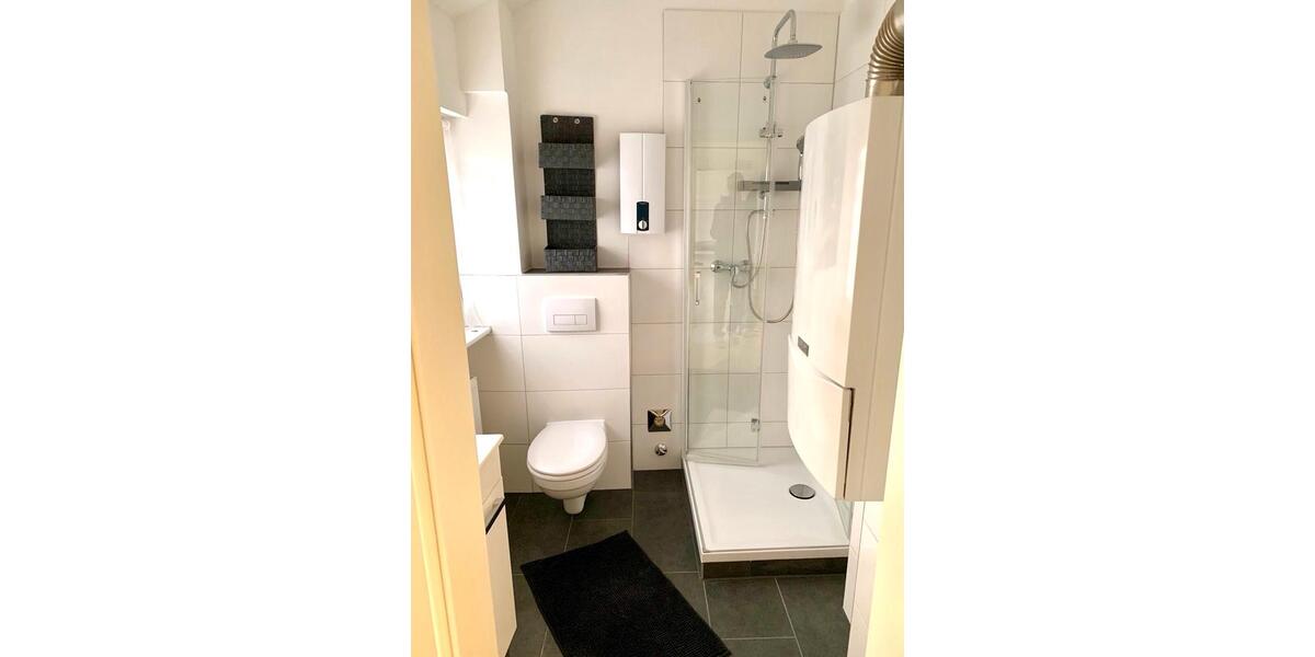 Dachgeschoßwohnung Trier - 2.5 Zimmer, 45 m&sup2;, 1.200&euro; | Angebot:26603490