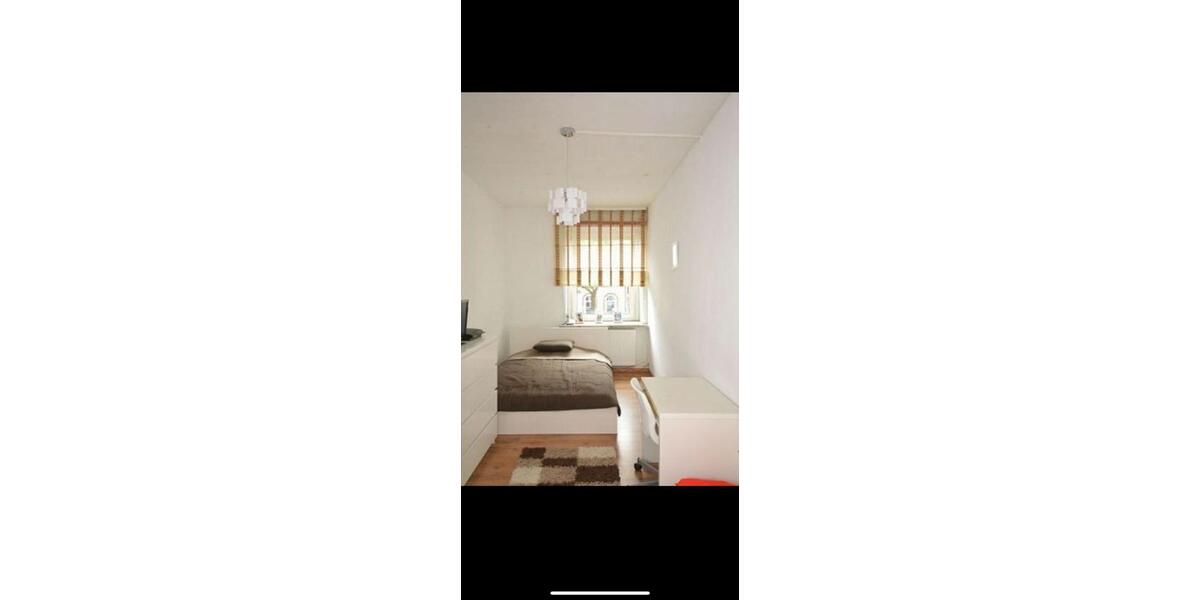 Etagenwohnung Hannover Vahrenwald-List - 3 Zimmer, 93 m&sup2;, 1.290&euro; | Angebot:26705842