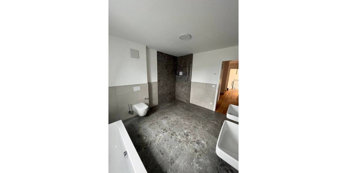 Etagenwohnung Bitburg Mötsch - 3 Zimmer, 104 m&sup2;, 1.245&euro; | Angebot:26155614