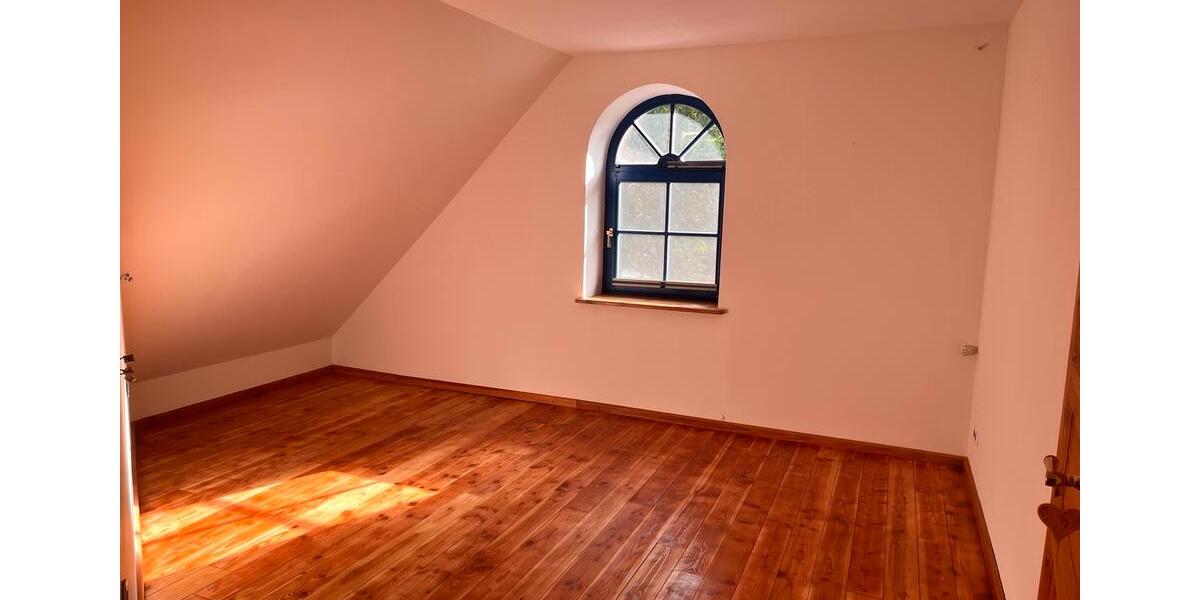 2 Zimmer und eigenes Bad in Hofgemeinschaft 2 zimmer