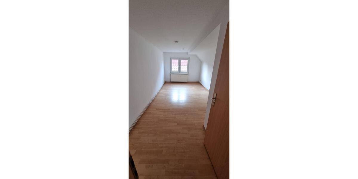 Dachgeschoßwohnung Elbe-Parey Parey - 3.5 Zimmer, 60 m&sup2;, 390&euro; | Angebot:23907624
