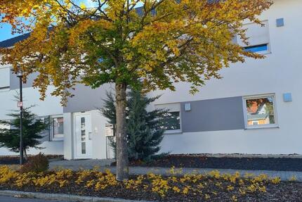 Wohnung in einem Vierfamilienhaus in Burglengenfeld 3 zimmer