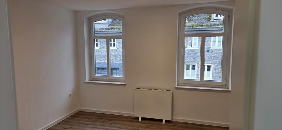 Etagenwohnung Morsbach - 4 Zimmer, 77 m&sup2;, 700&euro; | Angebot:25964005