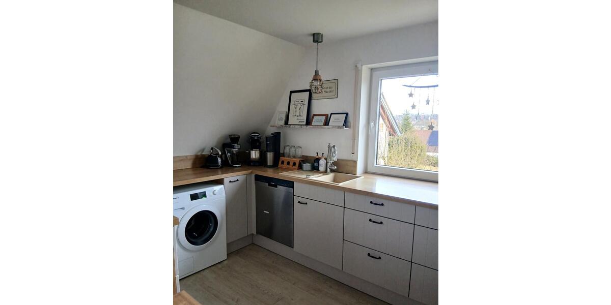 Wohnen auf Zeit Neusäß - 4 Zimmer, 105 m&sup2;, 1.750&euro; | Angebot:26017256