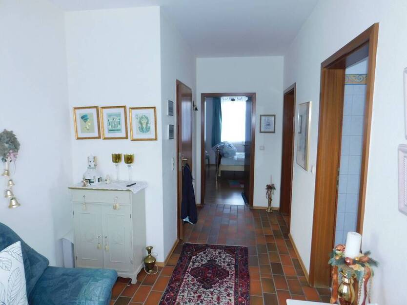 Helle, schöne 2-Zimmer-Wohnung im 2. OG mit Balkon im Lindenhof in Barrien!