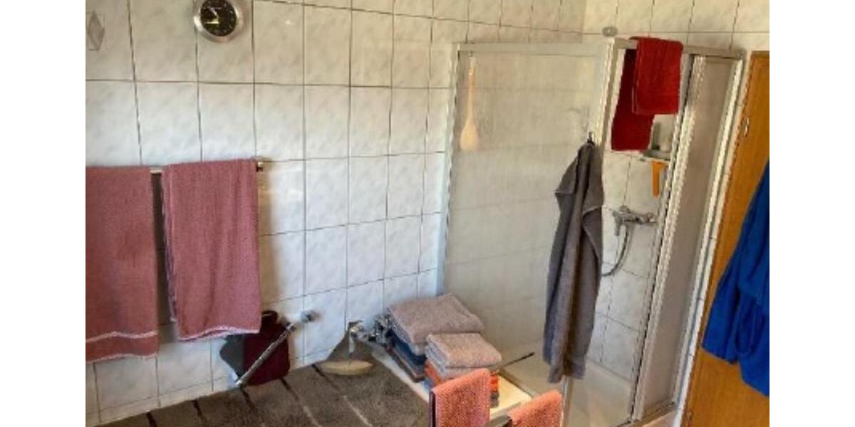 Etagenwohnung Lippstadt Bad Waldliesborn - 3 Zimmer, 86 m&sup2;, 750&euro; | Angebot:25439095