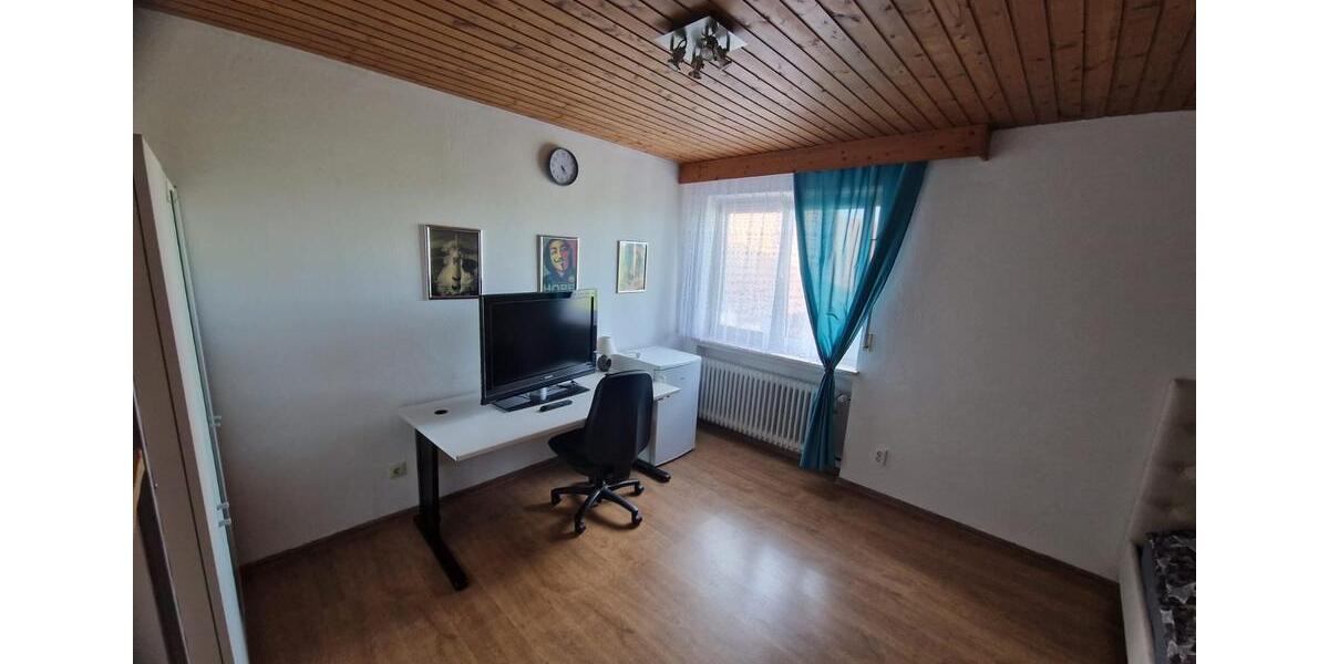 Wohnen auf Zeit Moosthenning - 4 Zimmer, 58 m&sup2;, 400&euro; | Angebot:26443207