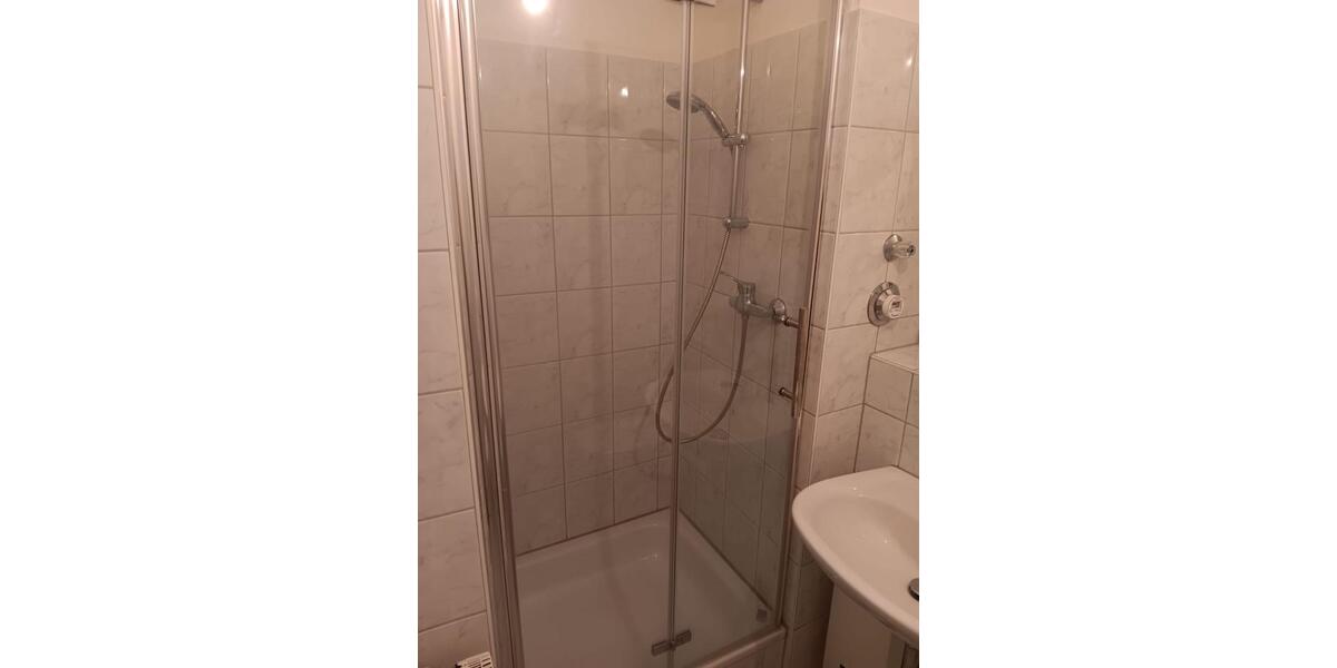 Etagenwohnung Essen Stadtbezirk VI - 1 Zimmer, 22 m&sup2;, 435&euro; | Angebot:26676691