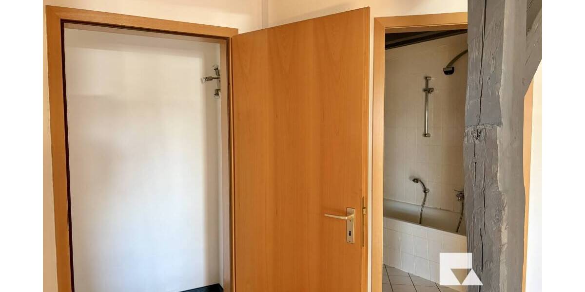 Etagenwohnung Salzwedel - 2 Zimmer, 72 m&sup2;, 438&euro; | Angebot:26192243