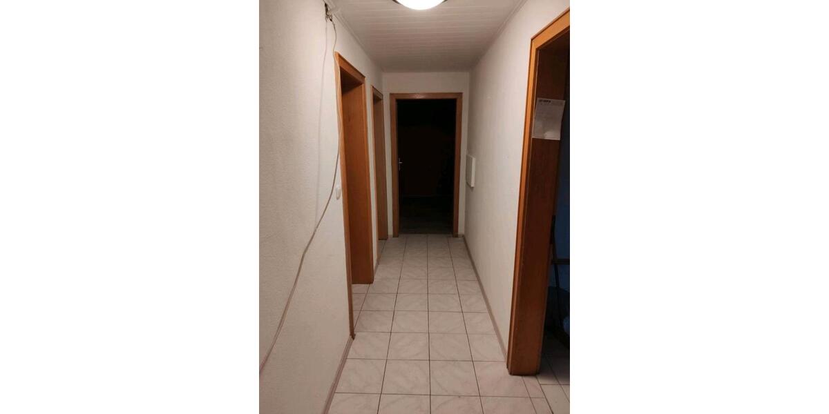 Dachgeschoßwohnung Bendorf - 3 Zimmer, 74 m&sup2;, 590&euro; | Angebot:26288403