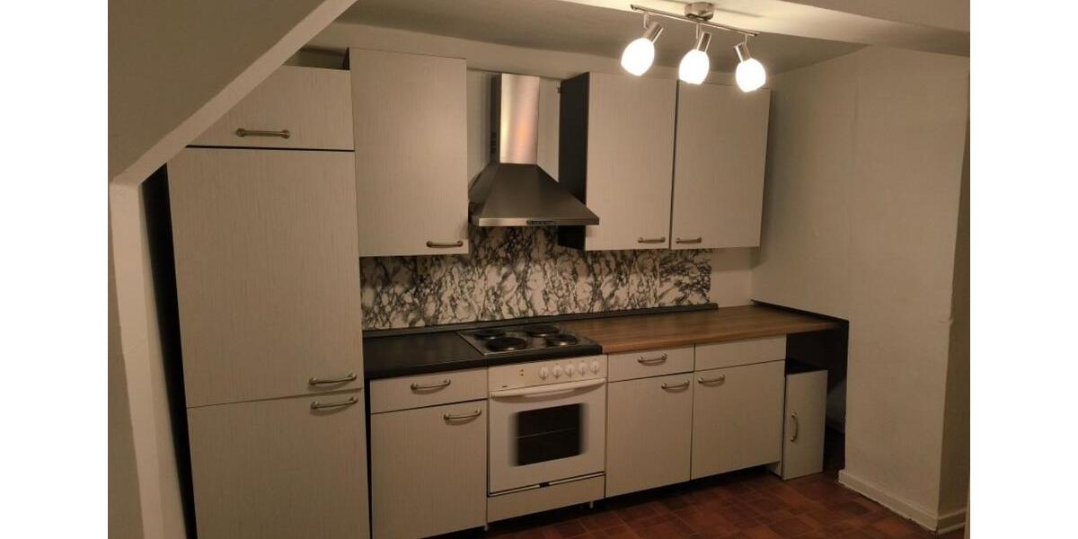 Etagenwohnung Helsa - 3 Zimmer, 90 m&sup2;, 685&euro; | Angebot:25931307