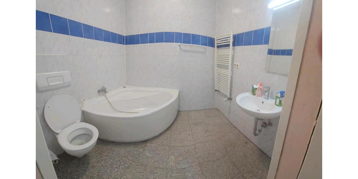 Etagenwohnung Baden-Baden Baden - 5 Zimmer, 79 m&sup2;, 1.400&euro; | Angebot:26497870