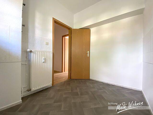 Etagenwohnung Bad Dürrenberg - 2 Zimmer, 41 m&sup2;, 298&euro; | Angebot:26358587