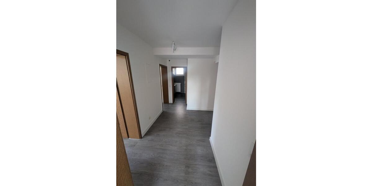 Erdgeschoßwohnung Marienheide - 3 Zimmer, 78 m&sup2;, 819&euro; | Angebot:24397226