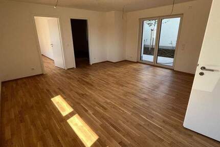 Ab sofort! 3-Zimmer-Terrassenwohnung zum Erstbezug!