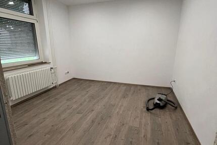 WG Zimmer unmöbliert in 2er WG (w) in Karnap (ab sofort) zimmer