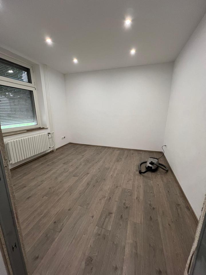 WG Zimmer unmöbliert in 2er WG (w) in Karnap (ab sofort) zimmer