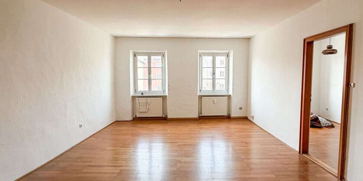 Etagenwohnung Tittmoning - 9 Zimmer, 300 m&sup2;, 1.900&euro; | Angebot:25852847