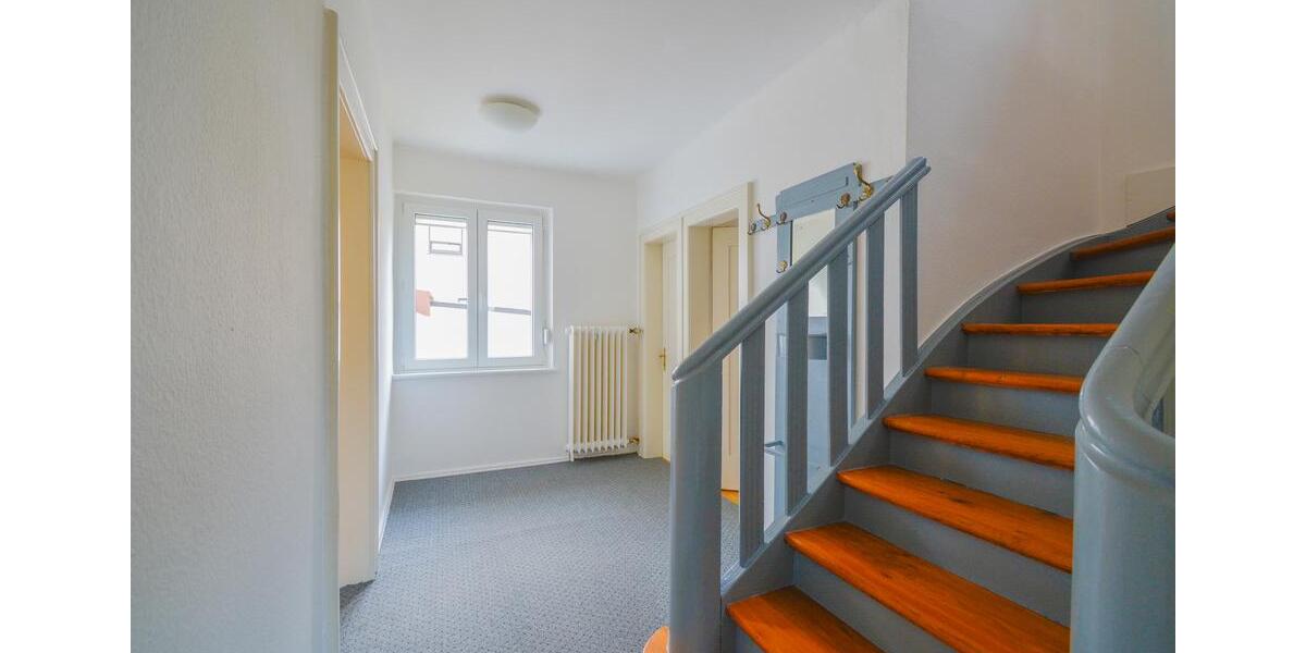 Villa Kronach - 5 Zimmer, 120 m&sup2;, 1.080&euro; | Angebot:22038443