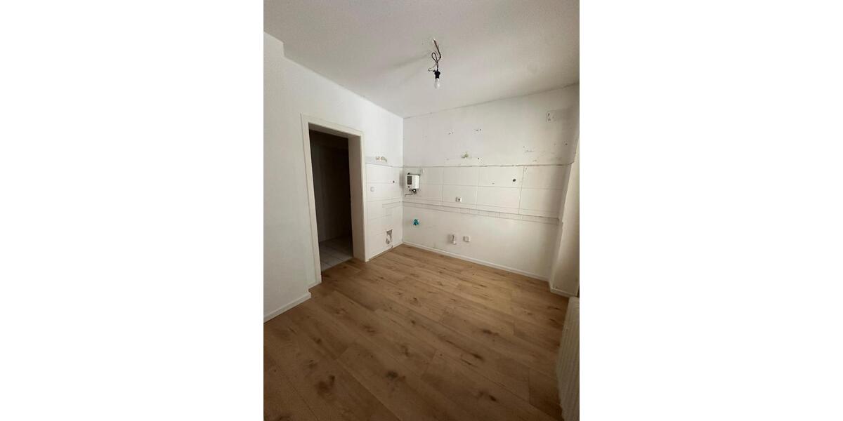 Etagenwohnung Wuppertal Cronenberg - 1 Zimmer, 35 m&sup2;, 340&euro; | Angebot:25417268