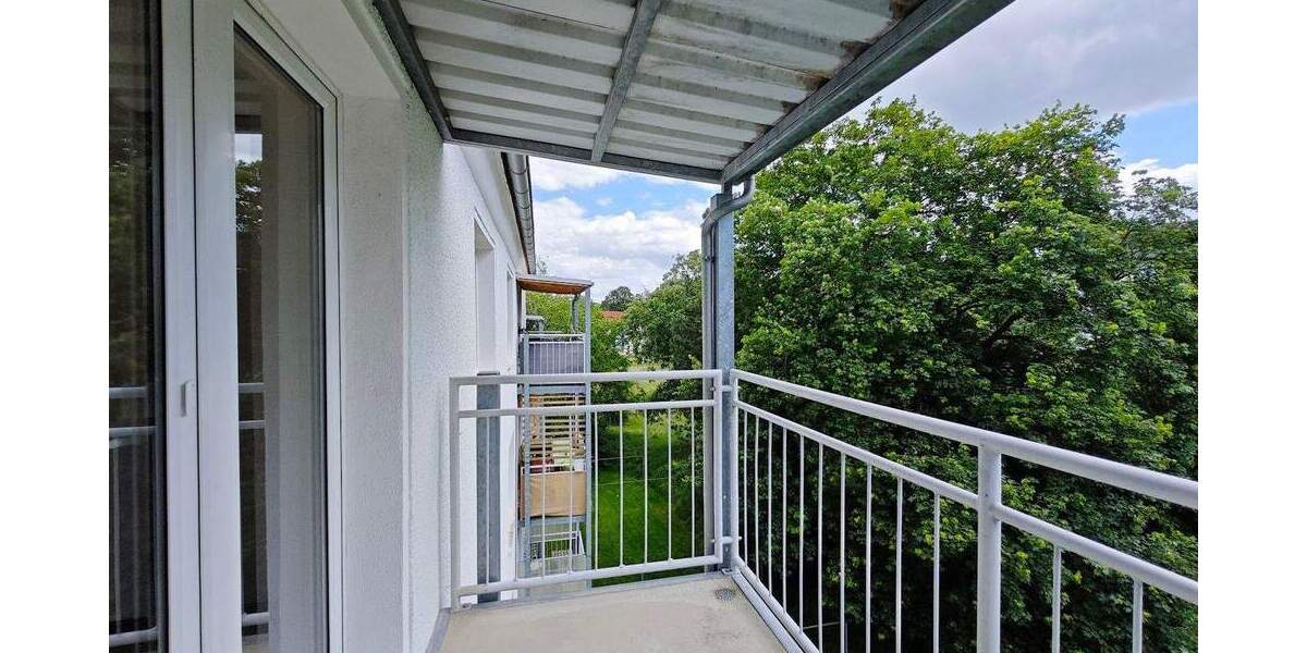 Etagenwohnung Zeitz - 3 Zimmer, 60 m&sup2;, 341&euro; | Angebot:25694758