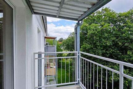 Wohnung Zeitz - 3 Zimmer, 60 m&sup2;, 341&euro; | Angebot:25694758