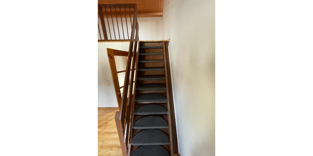 Etagenwohnung Reisbach Englmannsberg - 3 Zimmer, 76 m&sup2;, 620&euro; | Angebot:25637797