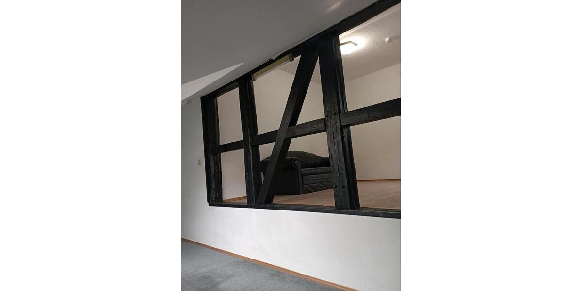 Dachgeschoßwohnung Uetze - 1.5 Zimmer, 280&euro; | Angebot:22989188