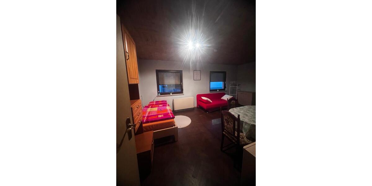 Wohnen auf Zeit Boxberg - 4 Zimmer, 130 m&sup2;, 25&euro; | Angebot:25763041