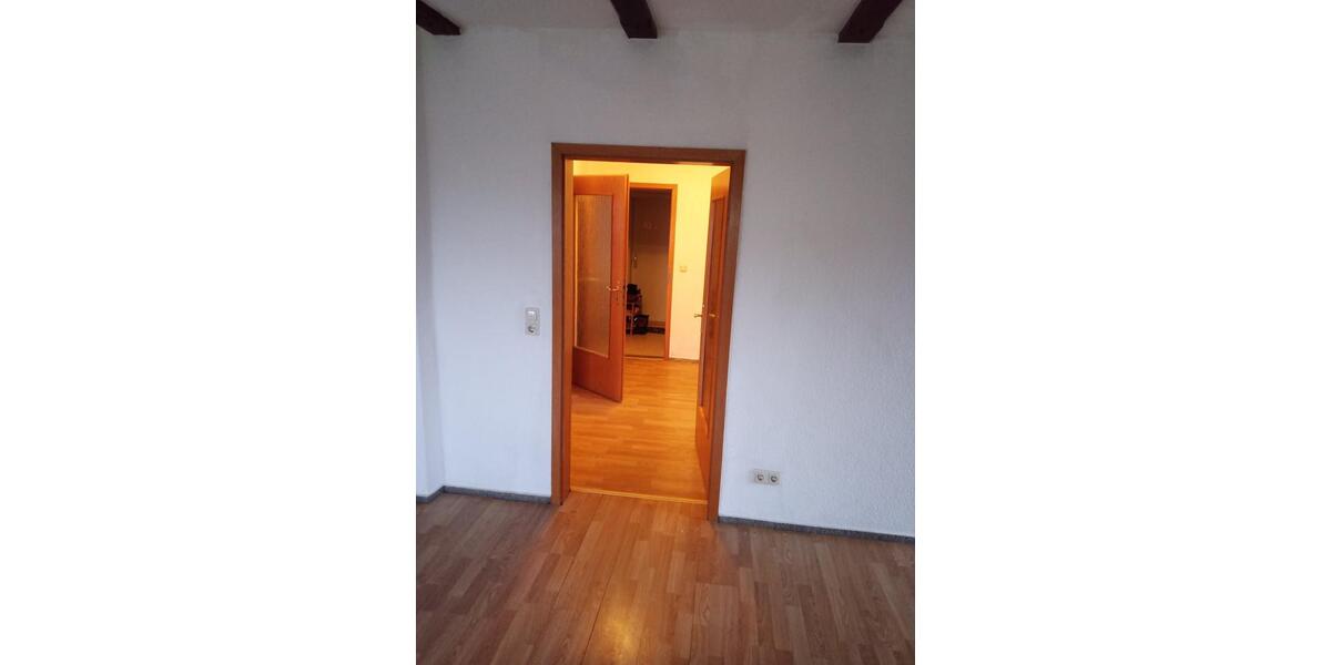 Dachgeschoßwohnung Parchim - 3 Zimmer, 60 m&sup2;, 370&euro; | Angebot:25329283