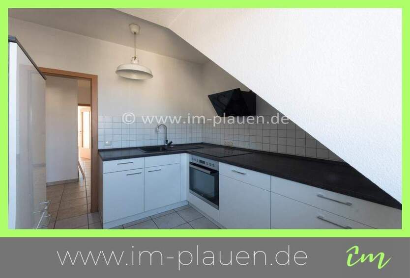 Dachgeschosswohnung mit Weitblick - Einbauküche - Laminat - ruhige Lage - 3 Raumwohnung zur Miete 3 zimmer