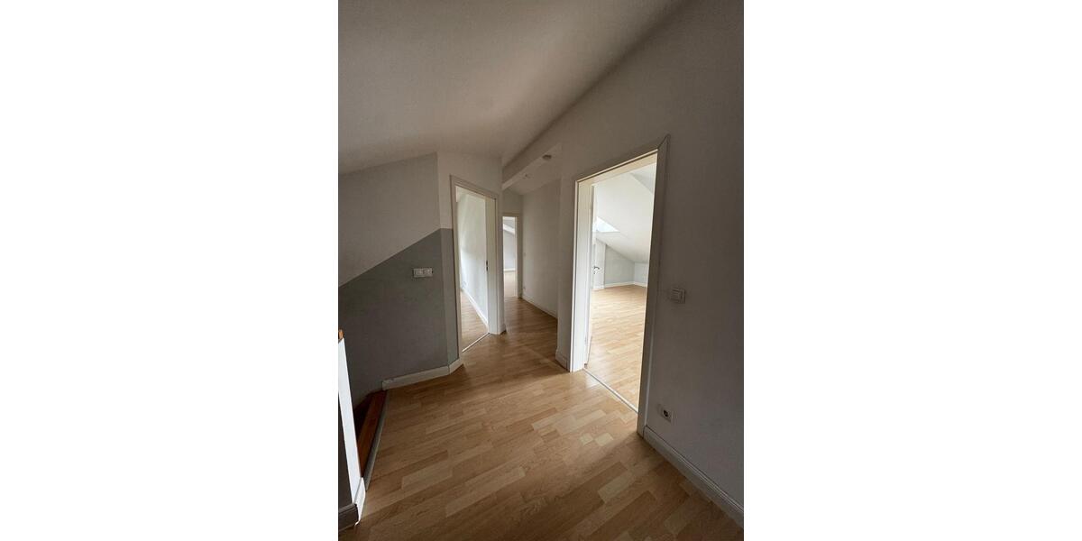 Etagenwohnung Börnsen - 5 Zimmer, 2.300&euro; | Angebot:22709901