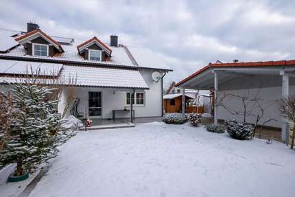 Haus zum Mieten in Waldkraiburg 1.550 € 153 m² 4 zimmer