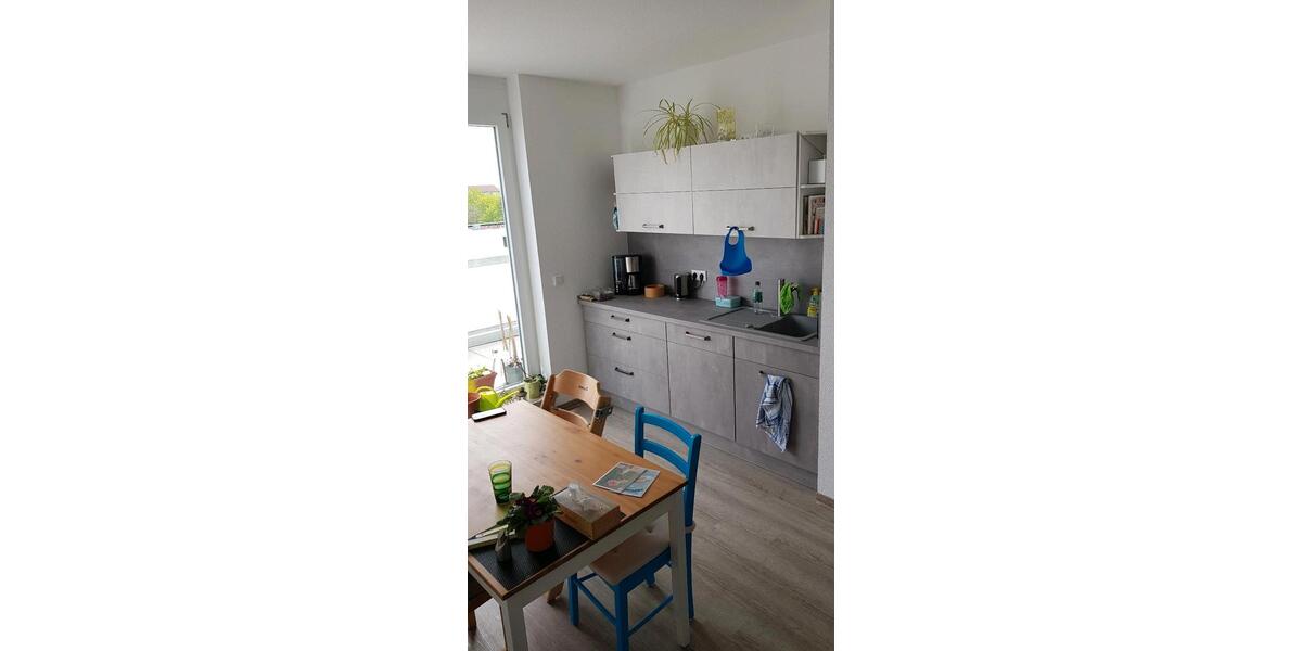 Dachgeschoßwohnung Erfurt Johannesplatz - 4 Zimmer, 146 m&sup2;, 2.000&euro; | Angebot:25922484