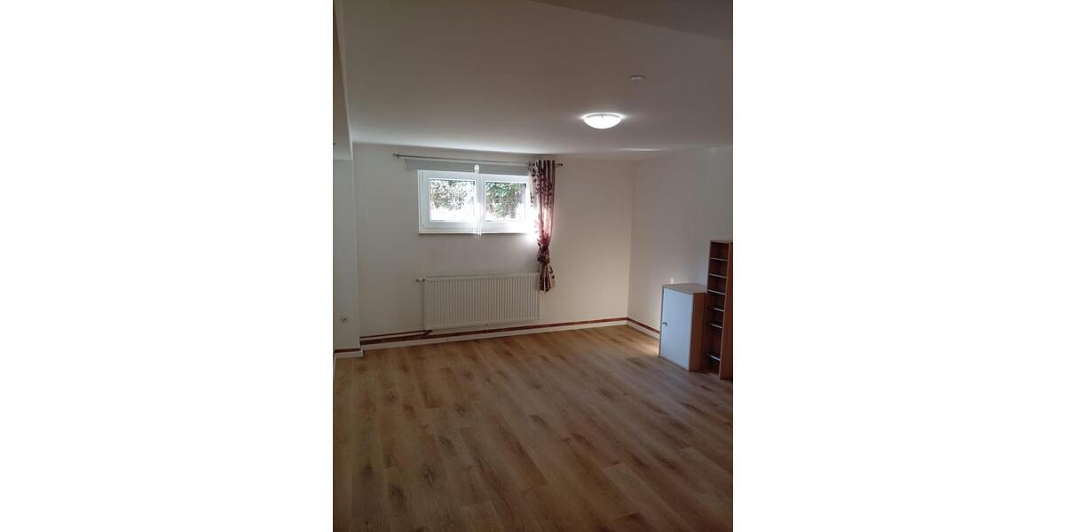 Etagenwohnung Burgoberbach - 2 Zimmer, 40 m&sup2;, 550&euro; | Angebot:25306462