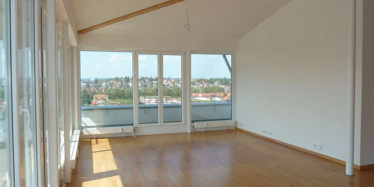 Wohnung zum Mieten in Reutlingen 1.750 € 153 m² 5 zimmer