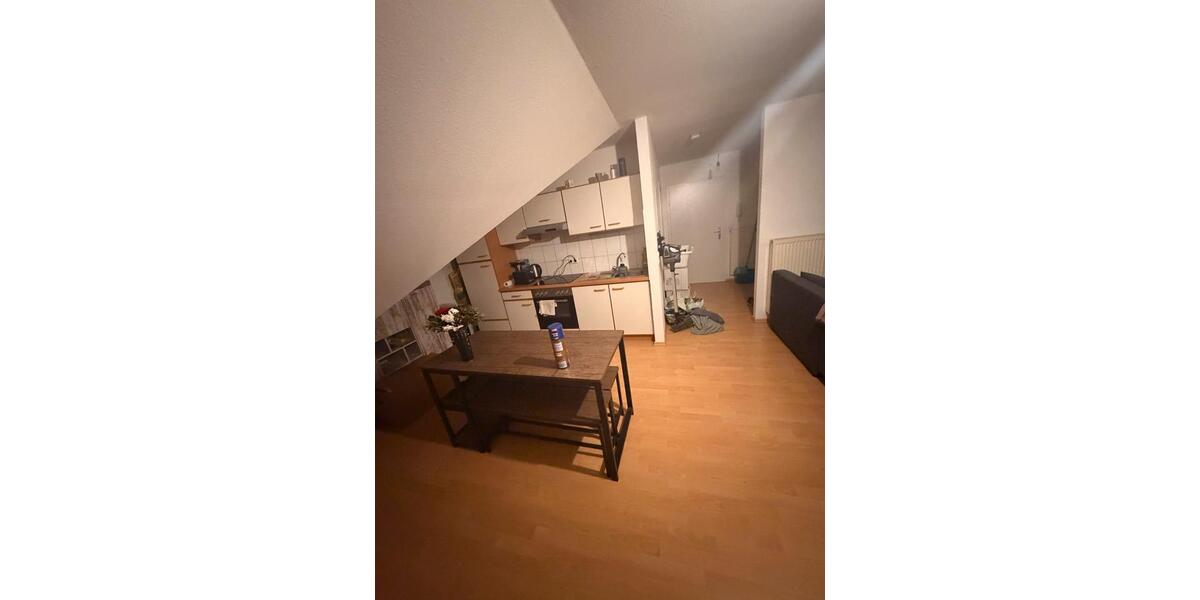 Dachgeschoßwohnung Birlenbach - 1 Zimmer, 40 m&sup2;, 635&euro; | Angebot:25903290