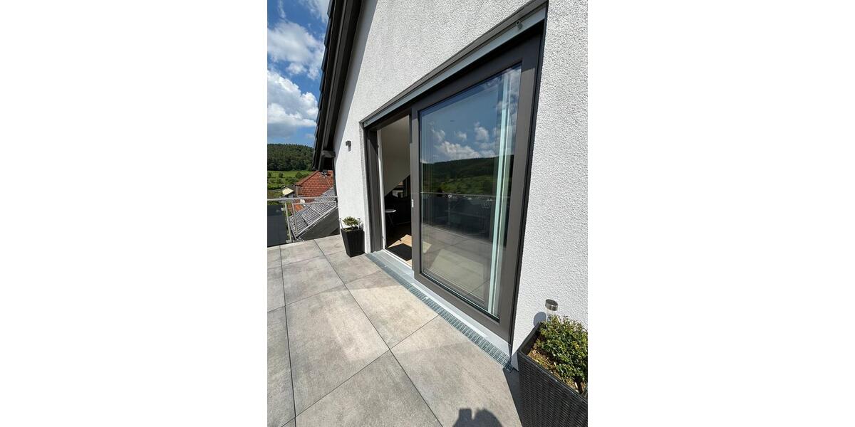 Dachgeschoßwohnung Breuberg - 4 Zimmer, 114 m&sup2;, 1.200&euro; | Angebot:24382979