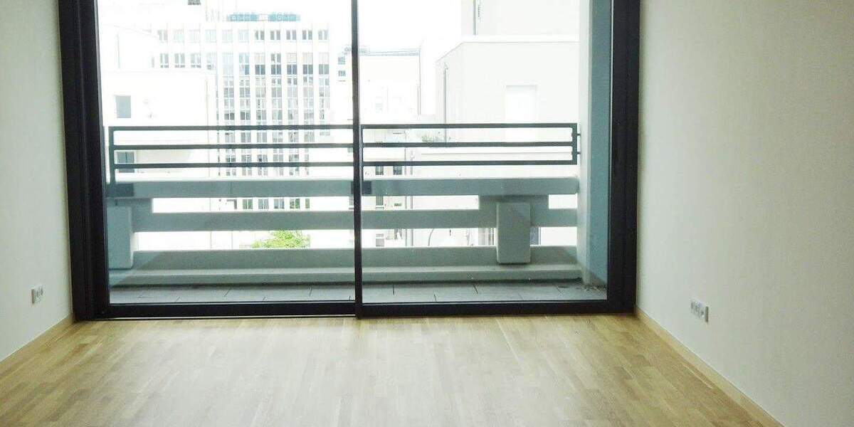 Etagenwohnung Frankfurt am Main Schwanheim - 2 Zimmer, 90 m&sup2;, 1.510&euro; | Angebot:25968652