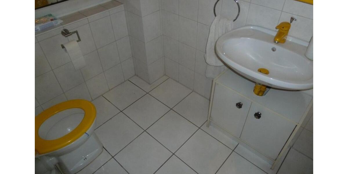 Etagenwohnung Friesoythe - 4 Zimmer, 160 m&sup2;, 750&euro; | Angebot:23167422