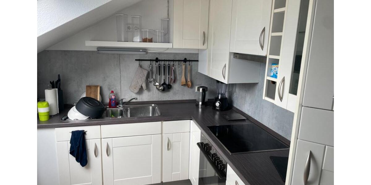 Dachgeschoßwohnung Philippsburg - 2 Zimmer, 68 m&sup2;, 671&euro; | Angebot:26463443