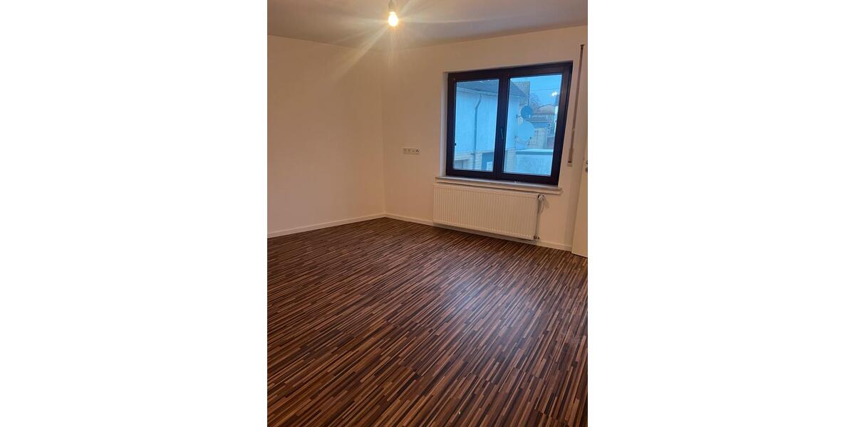 Etagenwohnung Montabaur - 4 Zimmer, 90 m&sup2;, 870&euro; | Angebot:26633478