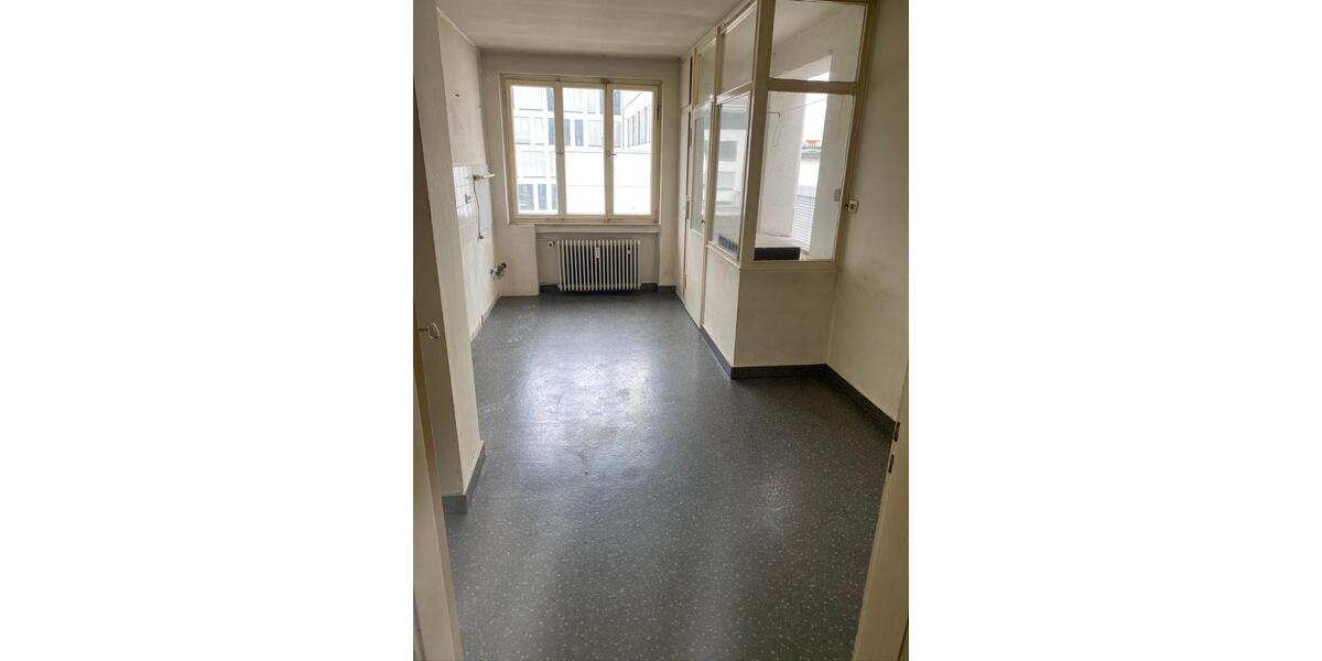 Etagenwohnung Pforzheim Weststadt - 3 Zimmer, 92 m&sup2;, 750&euro; | Angebot:24675525