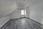Dachgeschoßwohnung Zwickau - 4 Zimmer, 110 m&sup2;, 660&euro; | Angebot:26529827