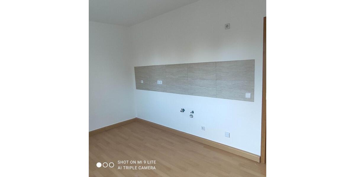 Etagenwohnung Mücheln (Geiseltal) - 3 Zimmer, 56 m&sup2;, 320&euro; | Angebot:26237891